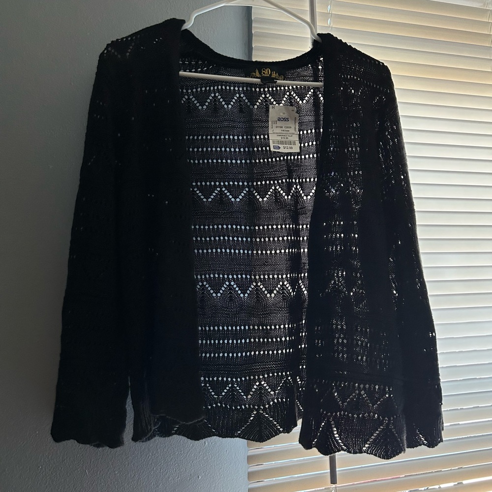 Black cropped cardigan